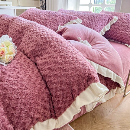 91家纺网 家纺一手货源 找家纺 （总）米莱家纺 2023新款兔毛四件套 玫瑰花