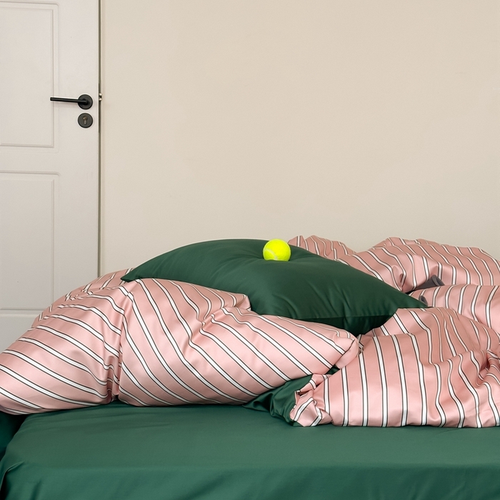 91家纺网 家纺一手货源 找家纺 时年 2023新款100支数码印花条纹四件套 复古白桃