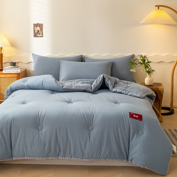 91家纺网 家纺一手货源 找家纺 荔禾家居 2023新款A类无印贴标款大豆冬被被子被芯 云水蓝