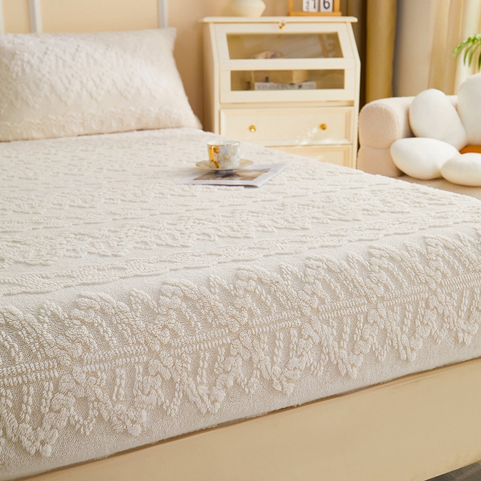 91家纺网 家纺一手货源 找家纺 吾诺家居 2023新款230克立体提花塔芙绒床笠 巴洛-象牙白