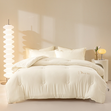 91家纺网 家纺一手货源 找家纺 （总）荔禾家居 2023新款千鸟格提花刺绣款大豆被冬被被子被芯