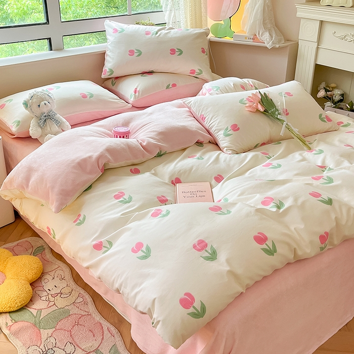 91家纺网 家纺一手货源 找家纺 麦伦家居 2023新款秋冬多功能床品全棉加牛奶绒单被套 粉色郁金香