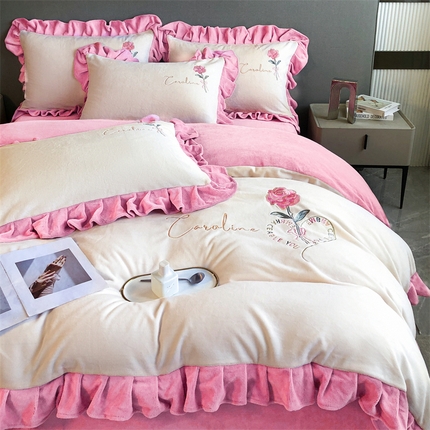 韩版花边牛奶绒刺绣四件套8斤牛奶绒法兰绒宝宝绒 偏爱-暖白+浅粉