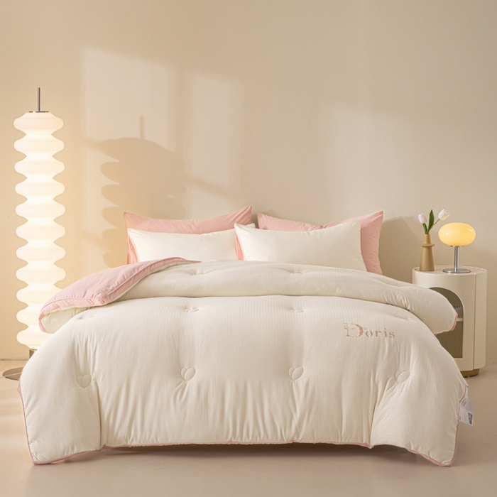 91家纺网 家纺一手货源 找家纺 荔禾家居 2023新款千鸟格提花刺绣款大豆被冬被被子被芯 樱花粉