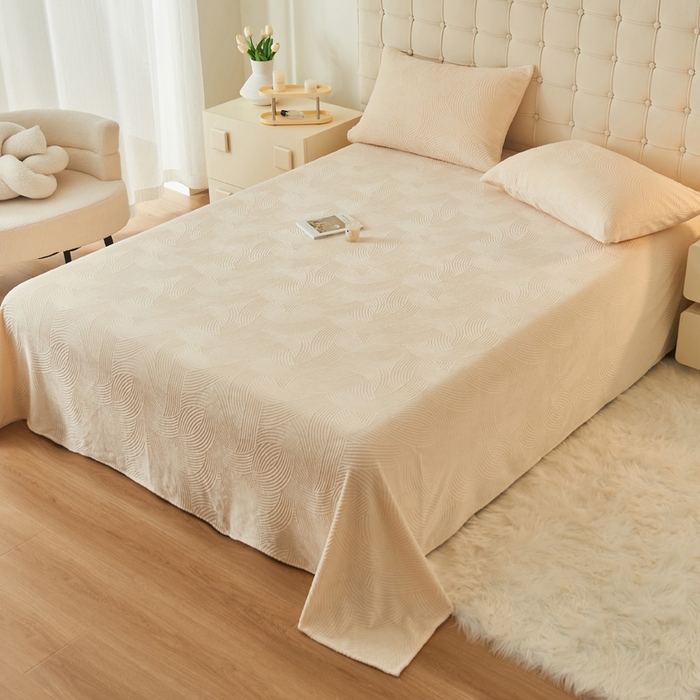 91家纺网 家纺一手货源 找家纺 吾诺家居 2023新款230克立体雕花牛奶绒床单可配三件套 线条-米