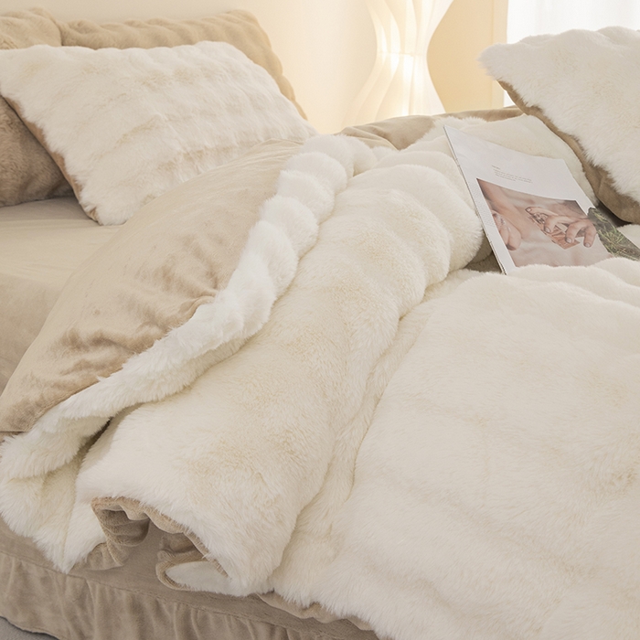 91家纺网 家纺一手货源 找家纺 （总）新月家纺（锦威郎） 2023新款AB面泡泡兔兔绒皮草四件套