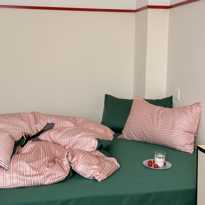 91家纺网 家纺一手货源 找家纺 （总）时年 2023新款100支数码印花条纹四件套