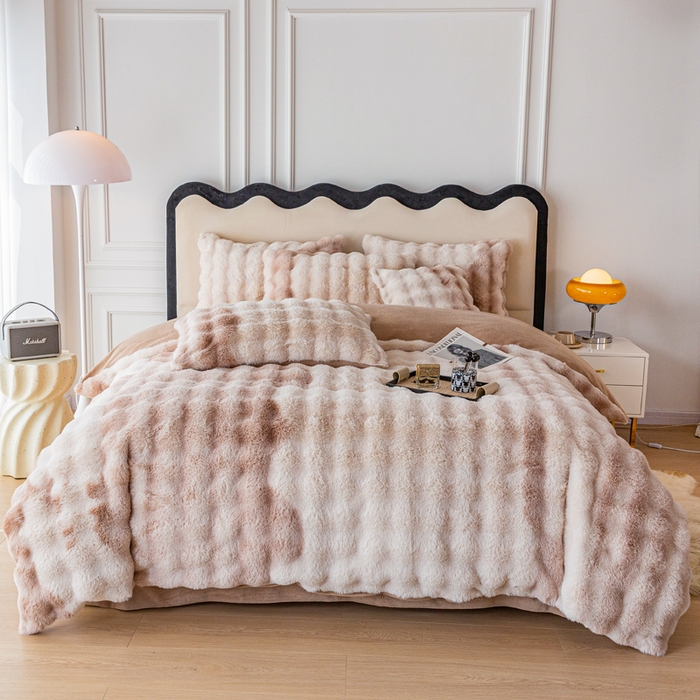 91家纺网 家纺一手货源 找家纺 邦妮家纺2024新款直播爆款兔兔绒兔毛绒渐变色彩色牛奶绒四件套 七彩咖