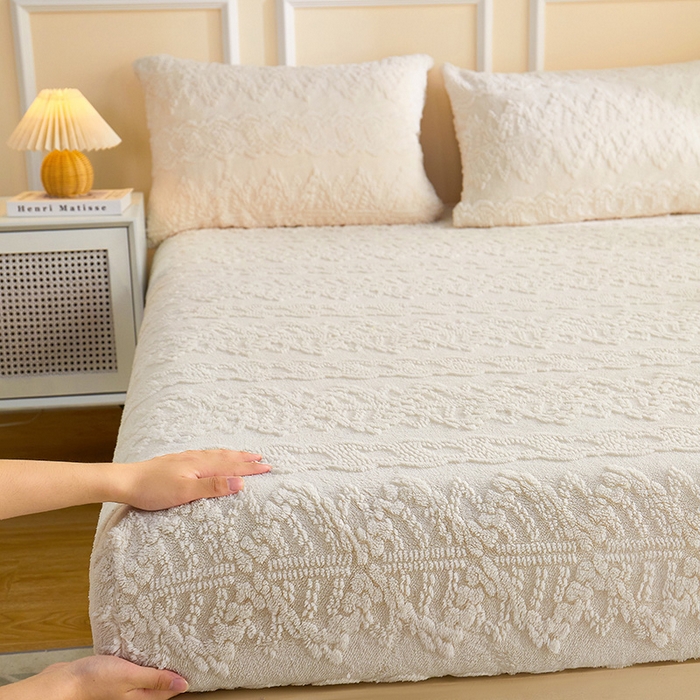 91家纺网 家纺一手货源 找家纺 吾诺家居 2023新款230克立体提花塔芙绒床笠 巴洛-象牙白