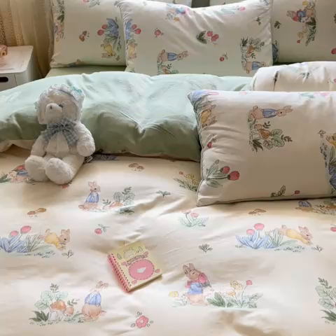 91家纺网 家纺一手货源 找家纺 麦伦家居 2023新款秋冬多功能床品全棉加牛奶绒单被套 蘑菇林