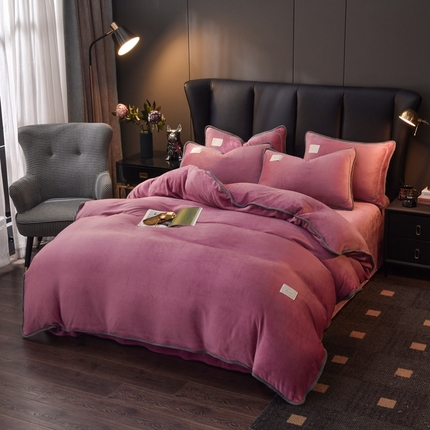 91家纺网 家纺一手货源 找家纺 啊雅家居 2025新款纯色包边双面牛奶绒四件套 包豆沙