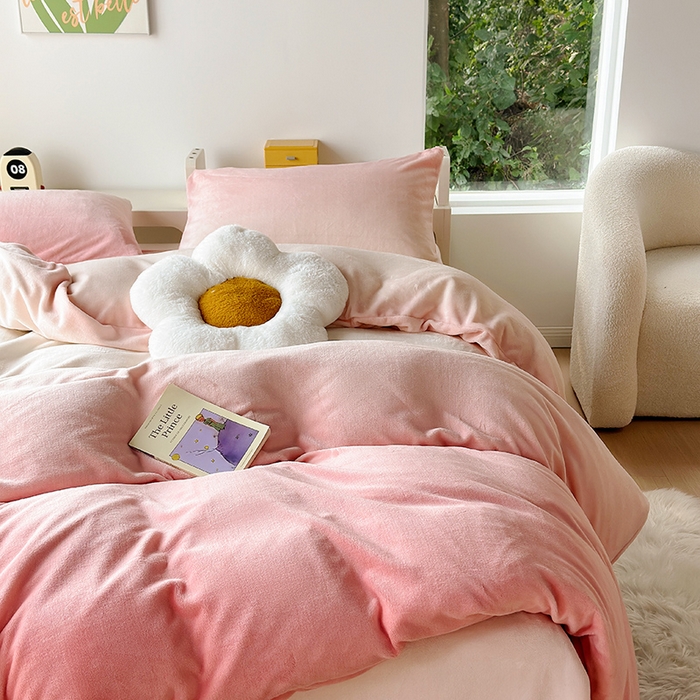 91家纺网 家纺一手货源 找家纺 （总）怡家居 2023新款高克重牛奶绒印花四件套