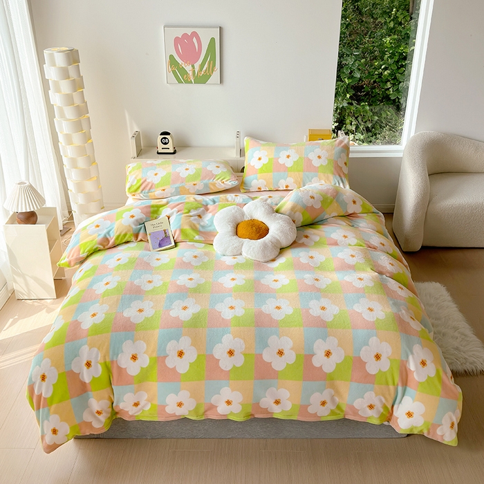 91家纺网 家纺一手货源 找家纺 怡家居 2023新款高克重牛奶绒印花四件套 繁花