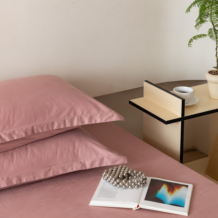 91家纺网 家纺一手货源 找家纺 怡家居 2023新款全棉100支磨毛纯色单品枕套 雾玫粉