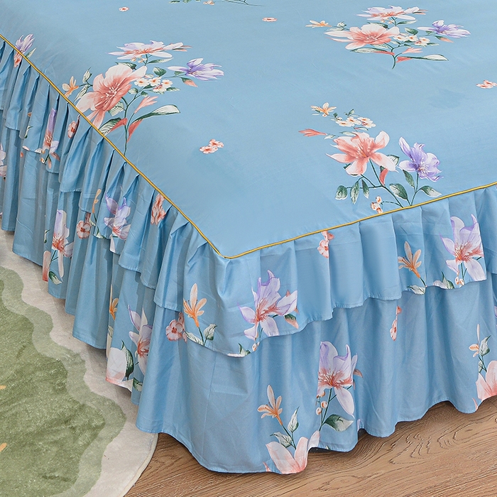 91家纺网 家纺一手货源 找家纺 小雨家纺 2026新款芦荟棉单件床裙及床裙三件套-第二批 花间彩云-蓝