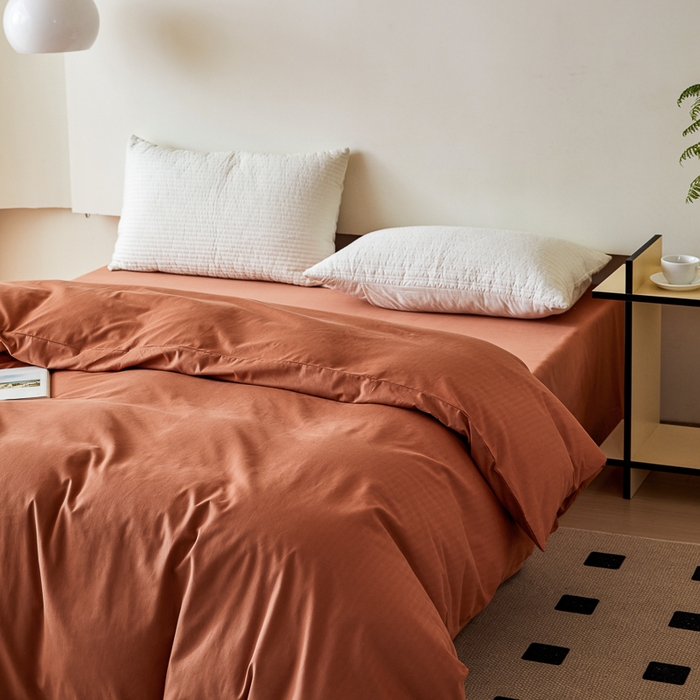 91家纺网 家纺一手货源 找家纺 怡家居 2023新款全棉100支磨毛纯色单品被套 晚霞红
