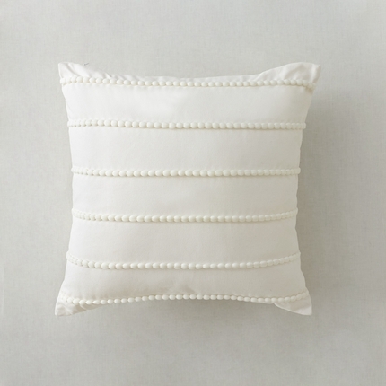 91家纺网 家纺一手货源 找家纺 美茉家居 2023新款黑白流苏簇绒抱枕 维堡