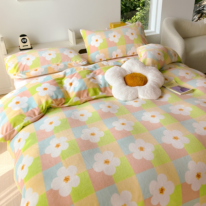 91家纺网 家纺一手货源 找家纺 怡家居 2023新款高克重牛奶绒印花四件套 繁花