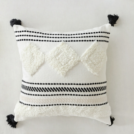 91家纺网 家纺一手货源 找家纺 美茉家居 2023新款黑白流苏簇绒抱枕 哥堡（方）