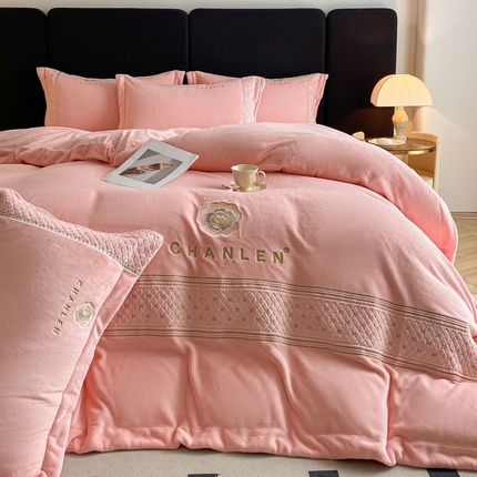 91家纺网 家纺一手货源 找家纺 （总）苹果星家纺 2203新款全消光牛奶绒四件套