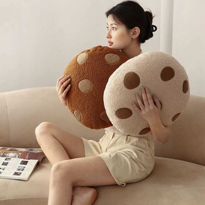 91家纺网 家纺一手货源 找家纺 （总）美茉家居 2023新款巧豆曲奇抱枕