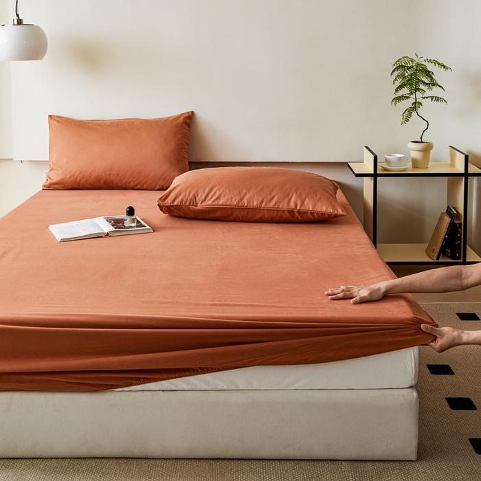 91家纺网 家纺一手货源 找家纺 怡家居 2023新款全棉100支磨毛纯色单品床笠 晚霞红