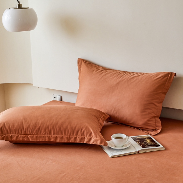 91家纺网 家纺一手货源 找家纺 怡家居 2023新款全棉100支磨毛纯色单品枕套 晚霞红