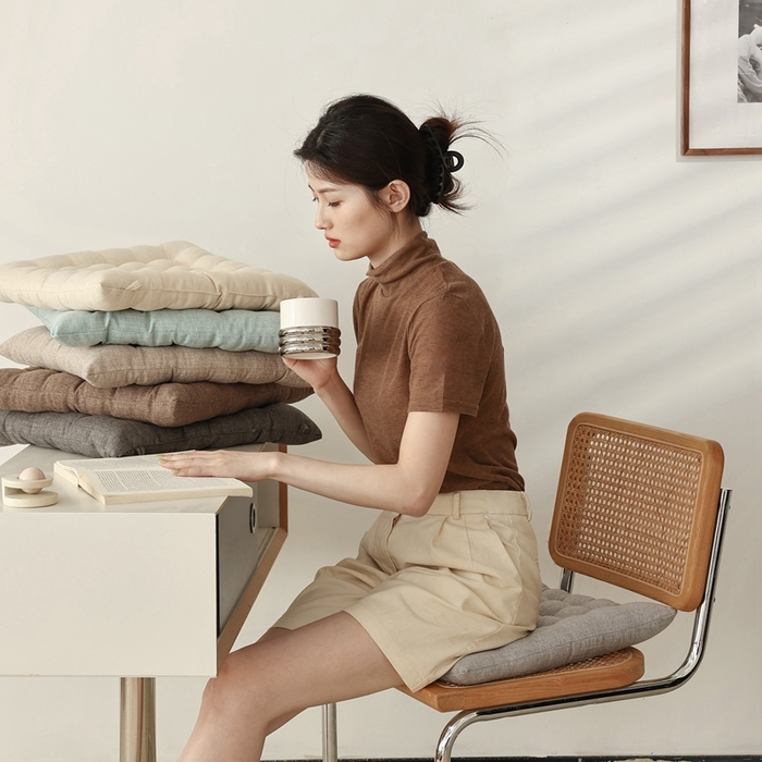 91家纺网 家纺一手货源 找家纺 （总）美茉家居 2023新款日式简约棉麻素色坐垫