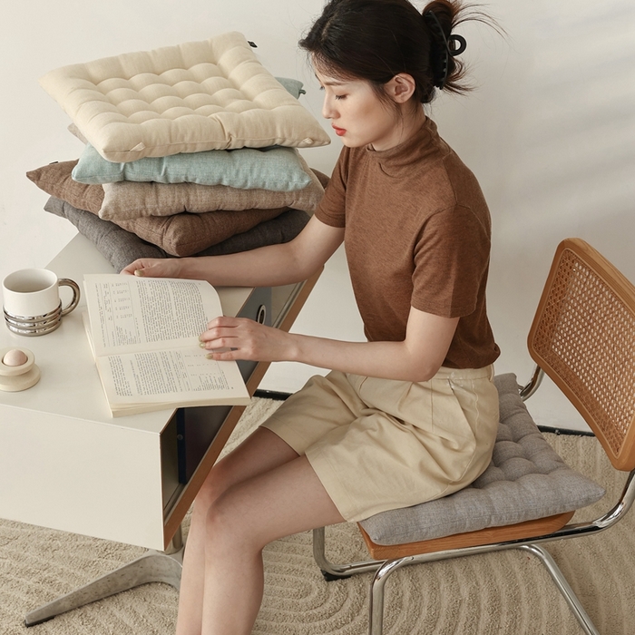 91家纺网 家纺一手货源 找家纺 （总）美茉家居 2023新款日式简约棉麻素色坐垫