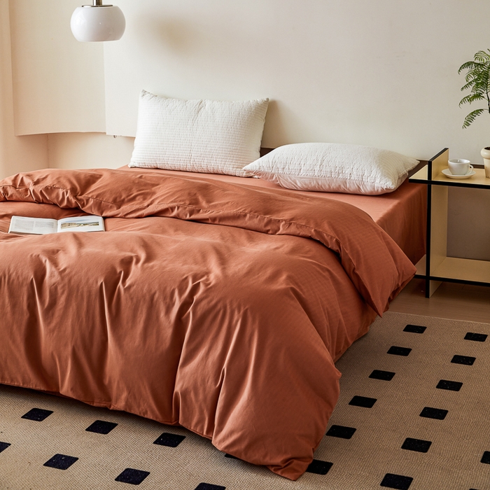 91家纺网 家纺一手货源 找家纺 怡家居 2023新款全棉100支磨毛纯色单品被套 晚霞红