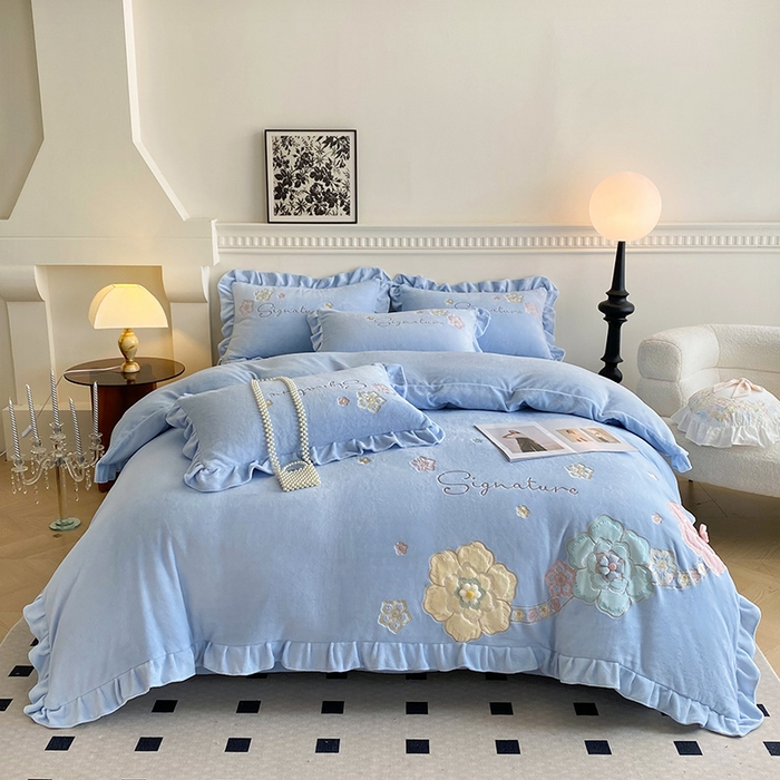 91家纺网 家纺一手货源 找家纺 可以家居 2024新款高克重全消光绣花四件套-潘多拉 潘多拉-梵星蓝