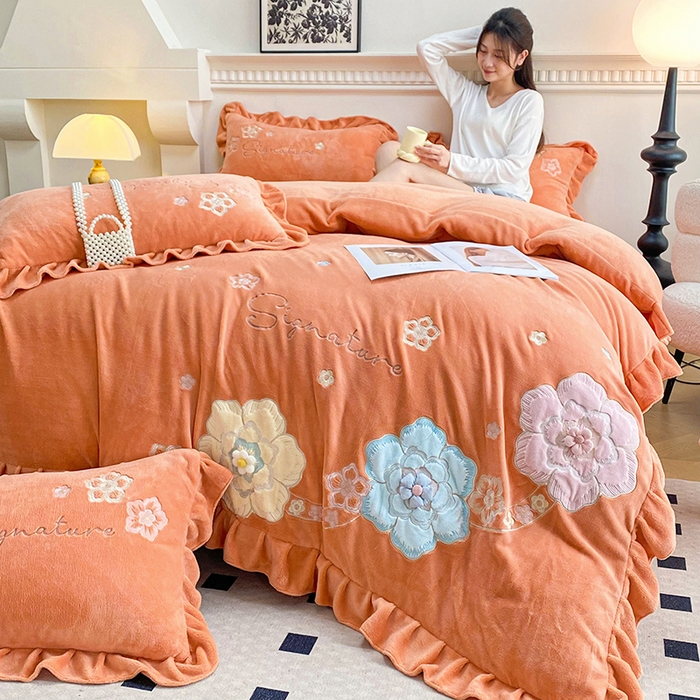 91家纺网 家纺一手货源 找家纺 可以家居 2024新款高克重全消光绣花四件套-潘多拉 潘多拉-爱玛橙