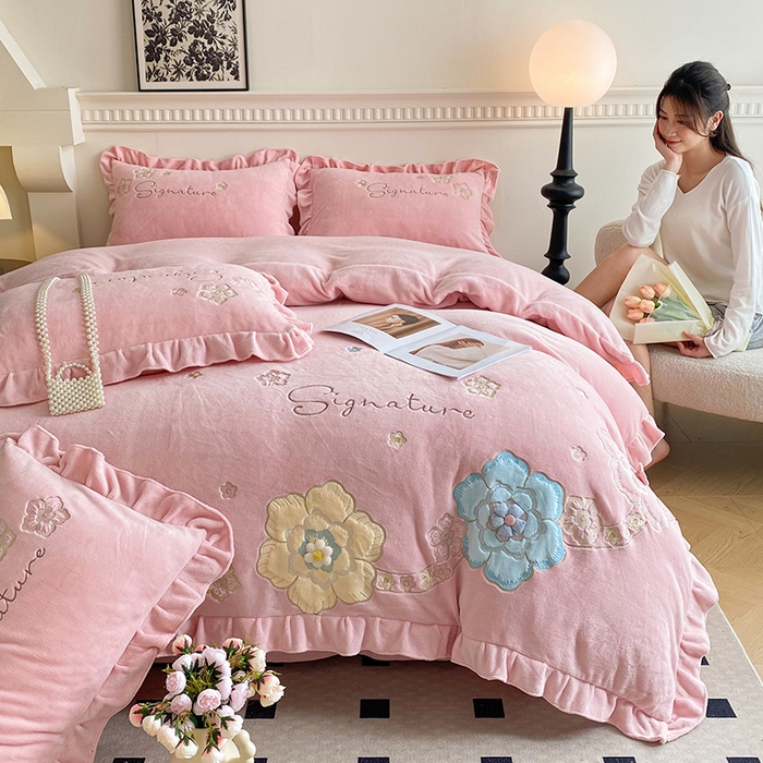 91家纺网 家纺一手货源 找家纺 （总）可以家居 2024新款高克重全消光绣花四件套-潘多拉