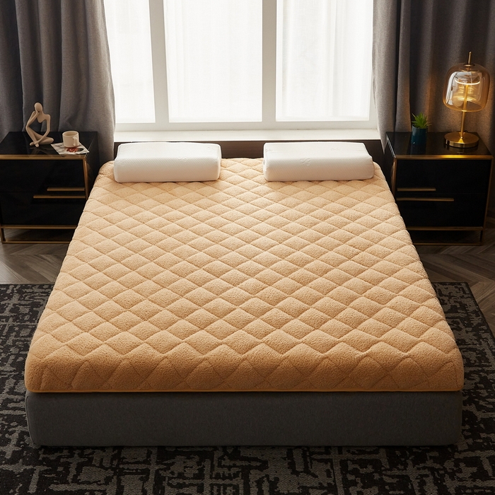 91家纺网 家纺一手货源 找家纺 祁恋婷家居 2023新款羊羔绒保暖床垫【床垫遮盖物】 卡其色