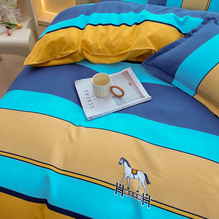 91家纺网 家纺一手货源 找家纺 曼璐家纺 2025新款加厚磨毛植物羊绒单被套直播爆款被套单件 多巴胺