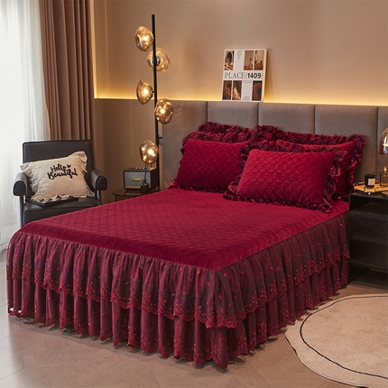 91家纺网 家纺一手货源 找家纺 （总）瑞宝 2025新款欧式加厚宝宝绒蕾丝刺绣床裙-盛世岚黛