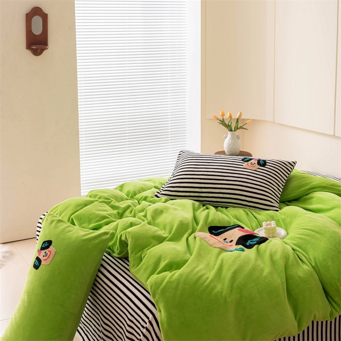 91家纺网 家纺一手货源 找家纺 洋铭区（原狠狠爱） 2023新款AB版牛奶绒四件套-元气满满系列 元气满满绿