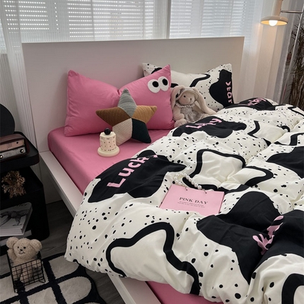 91家纺网 家纺一手货源 找家纺 奈颜 2023新款爆款水洗棉双层纱毛巾绣甜酷风四件套-大眼（手机实拍） 甜酷幸运星-枚粉
