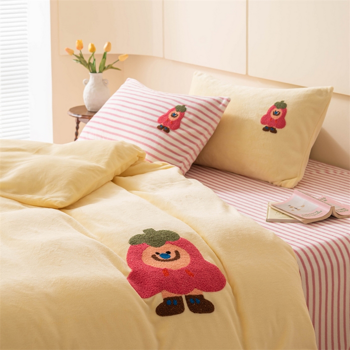 91家纺网 家纺一手货源 找家纺 洋铭区（原狠狠爱） 2023新款AB版牛奶绒四件套-元气满满系列 元气满满黄