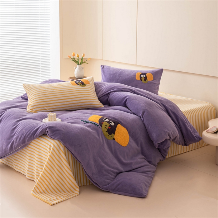 91家纺网 家纺一手货源 找家纺 洋铭区（原狠狠爱） 2023新款AB版牛奶绒四件套-元气满满系列 元气满满紫