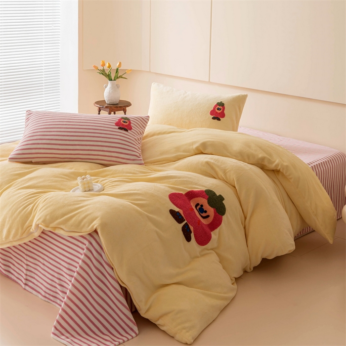 91家纺网 家纺一手货源 找家纺 洋铭区（原狠狠爱） 2023新款AB版牛奶绒四件套-元气满满系列 元气满满黄