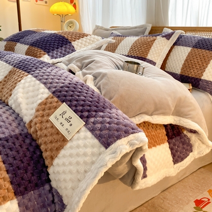 91家纺网 家纺一手货源 找家纺 （总）澳梵家居 2023新款无印风豆豆绒牛奶绒包边工艺四件套