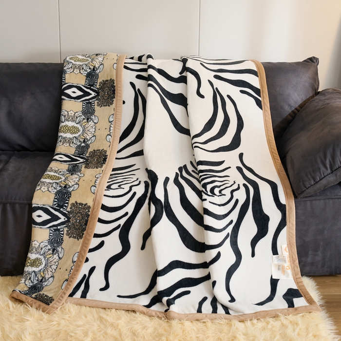 91家纺网 家纺一手货源 找家纺 21度C 2023新款轻奢云朵绒多功能双层复合毯 斑马纹