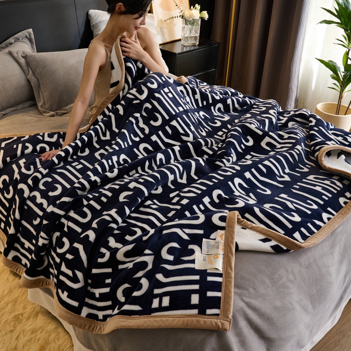 91家纺网 家纺一手货源 找家纺 21度C 2023新款轻奢云朵绒多功能双层复合毯 木吉吉