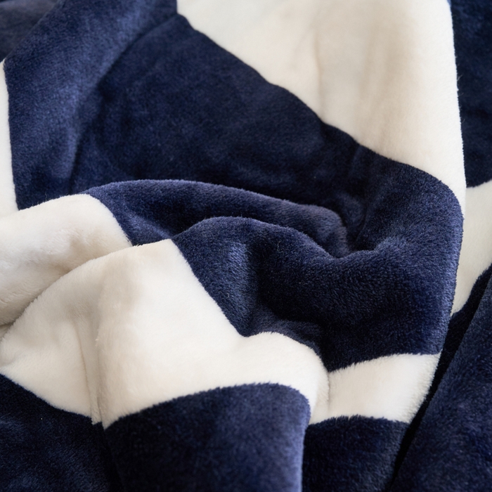 91家纺网 家纺一手货源 找家纺 21度C 2023新款轻奢云朵绒多功能双层复合毯 DIR