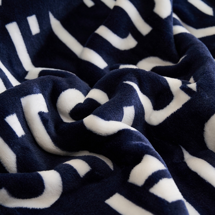 91家纺网 家纺一手货源 找家纺 21度C 2023新款轻奢云朵绒多功能双层复合毯 木吉吉