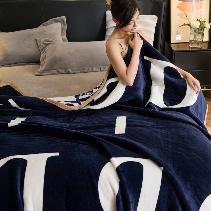 91家纺网 家纺一手货源 找家纺 21度C 2023新款轻奢云朵绒多功能双层复合毯 DIR