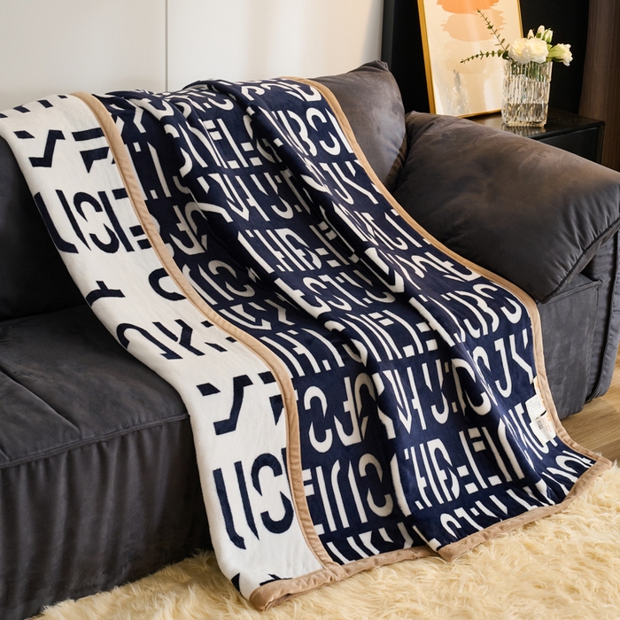 91家纺网 家纺一手货源 找家纺 21度C 2023新款轻奢云朵绒多功能双层复合毯 木吉吉