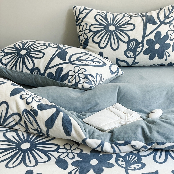 91家纺网 家纺一手货源 找家纺 窝米 2023冬季新品高克重牛奶绒四件套系列 花香萦绕