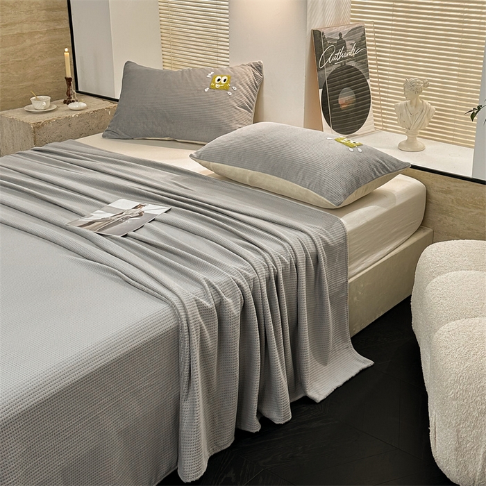 91家纺网 家纺一手货源 找家纺 洋铭区（原狠狠爱） 2023新款华夫格单品绒床单 华夫格-暖灰